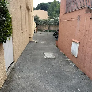  Appartement Superbe Emplacement , Terrasse Et Parking! France