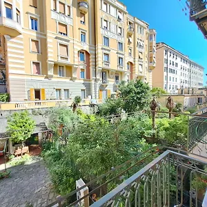 Appartement L'alcova B&b, A Due Passi Dal Centro, Gênes