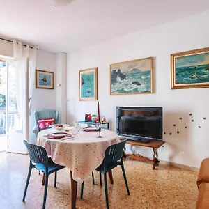 Appartement La Casa Di Minnie Con Box Privato, San Remo